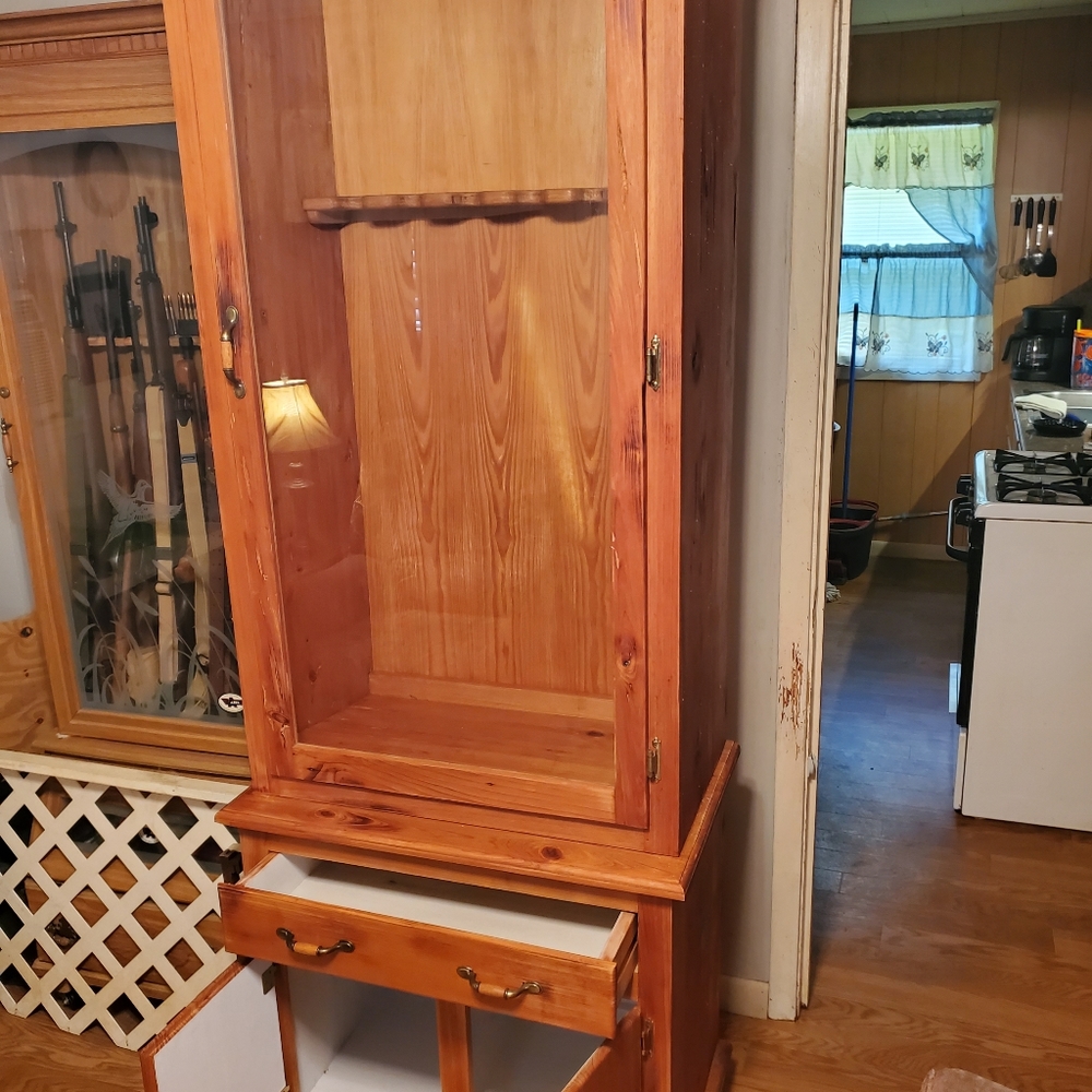 None - Picture 3 of 4